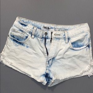 High waisted short shorts